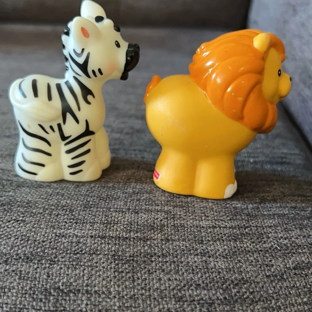 Vintage Fisher Price Little People Lion And Zebra Set - Picture 3 of 5